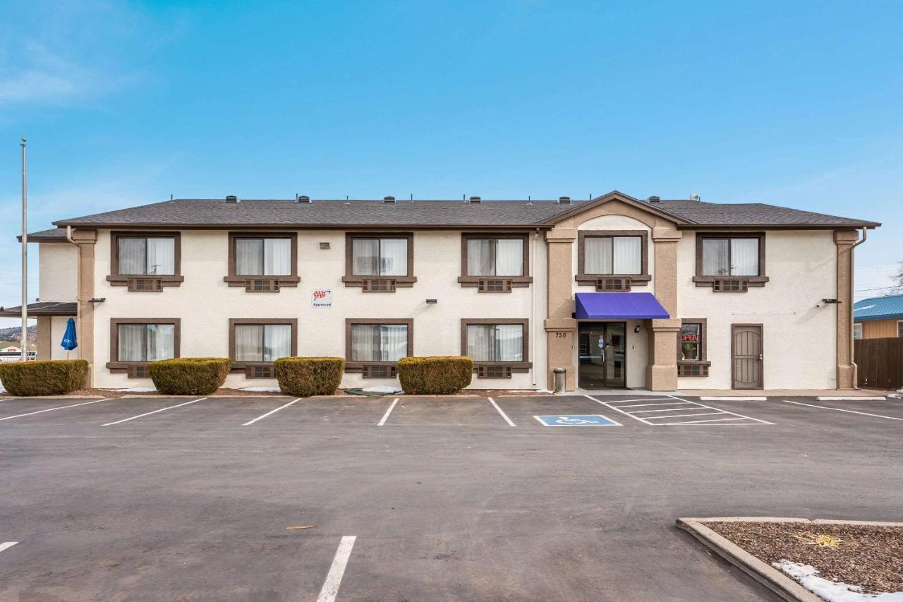 Econo Lodge Inn & Suites Williams - Grand Canyon Area Экстерьер фото