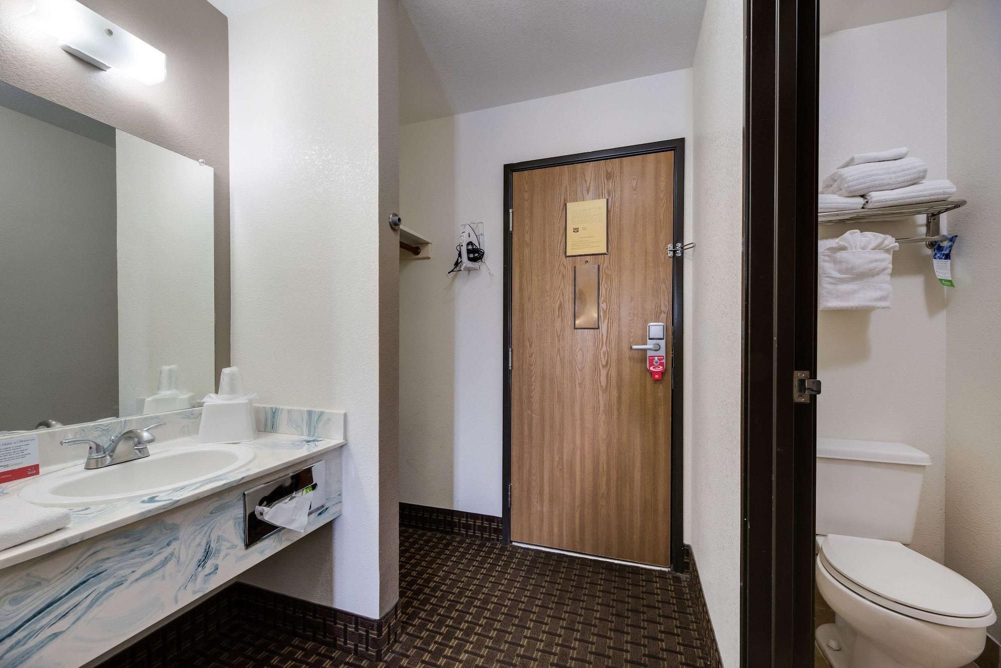 Econo Lodge Inn & Suites Williams - Grand Canyon Area Экстерьер фото
