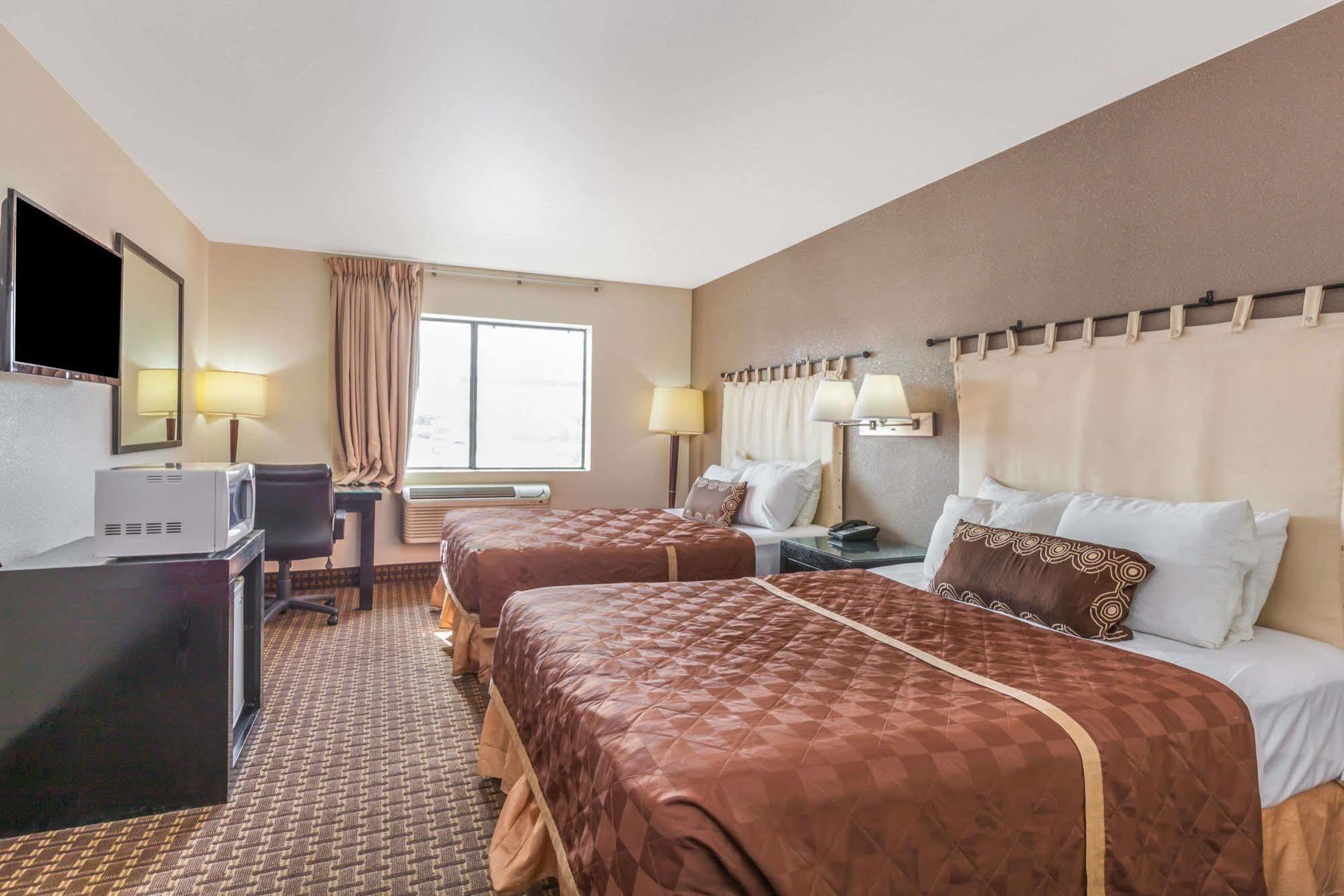 Econo Lodge Inn & Suites Williams - Grand Canyon Area Экстерьер фото